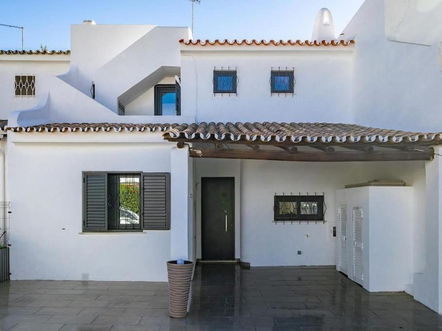 Vilamoura Family House Bagian luar foto