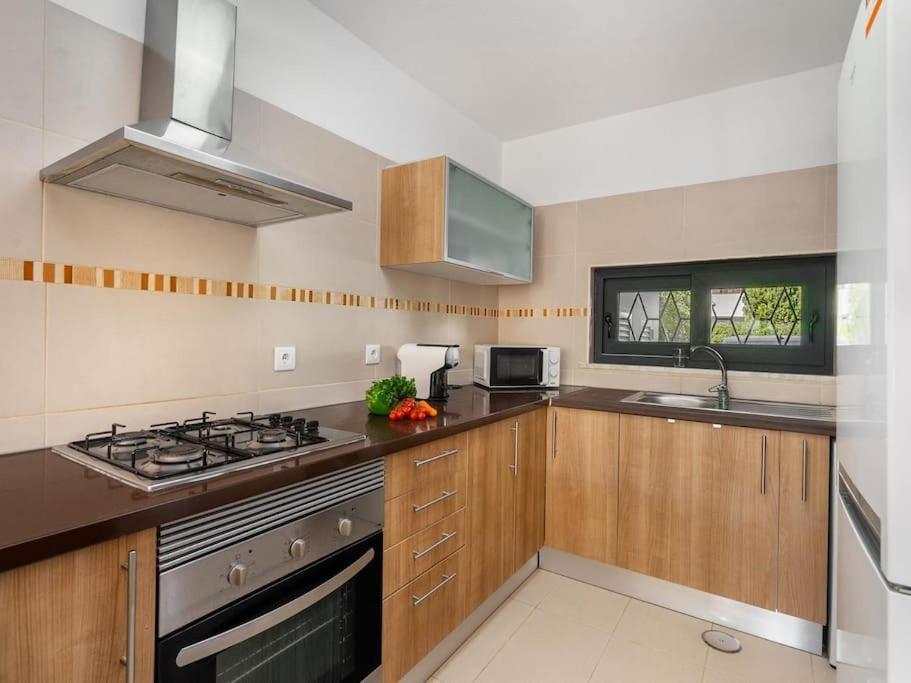 Vilamoura Family House Bagian luar foto